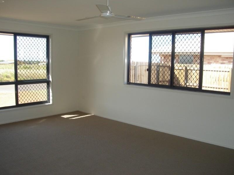 11 Wearing Road, Bargara QLD 4670