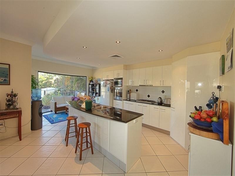 228 Barolin Esplanade, Coral Cove QLD 4670