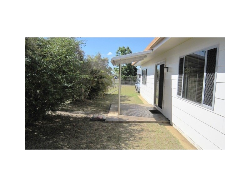 80 Pitt Street, Walkervale QLD 4670