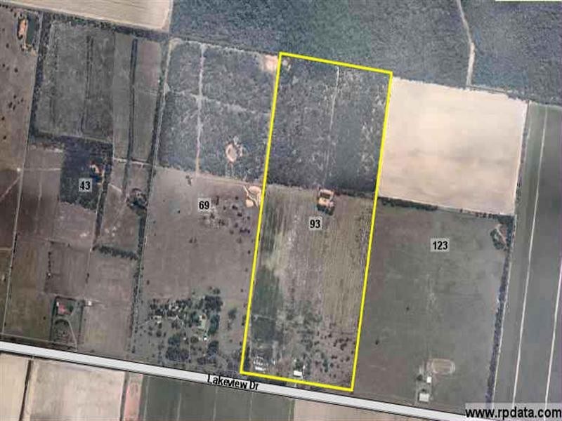 93 Lakeview Drive, Alloway QLD 4670