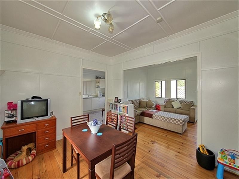 25 Edwards Street, Norville QLD 4670