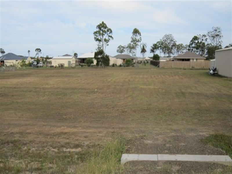 1a Lamington Court, Branyan QLD 4670
