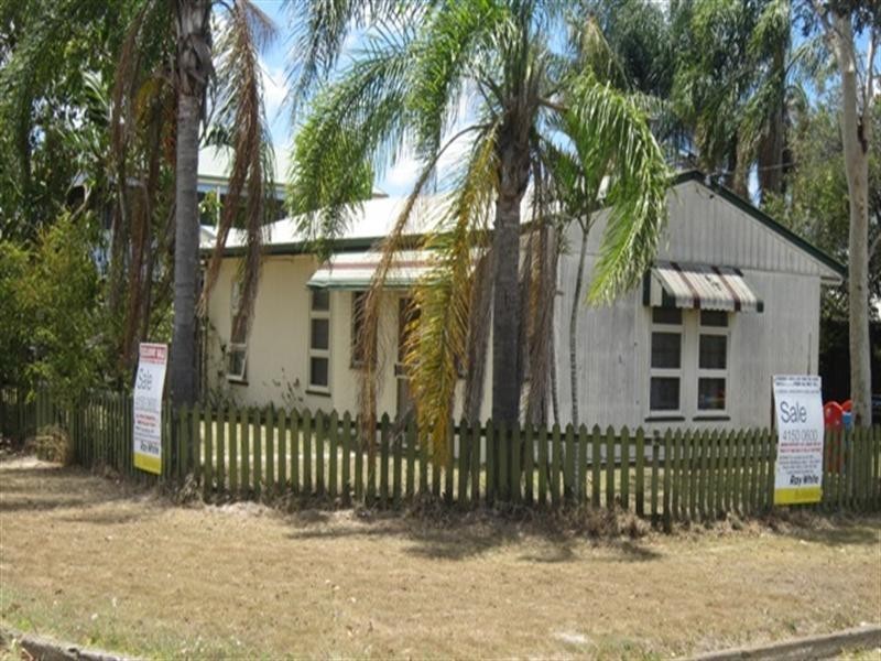 11 Mary Street, Bundaberg East QLD 4670