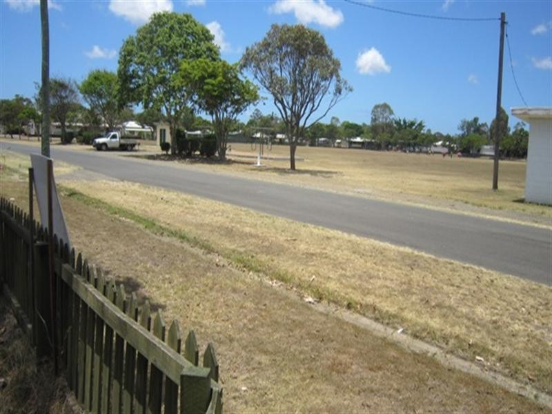 11 Mary Street, Bundaberg East QLD 4670