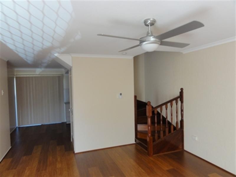 4/1 Normanby Square, Bundaberg Central QLD 4670