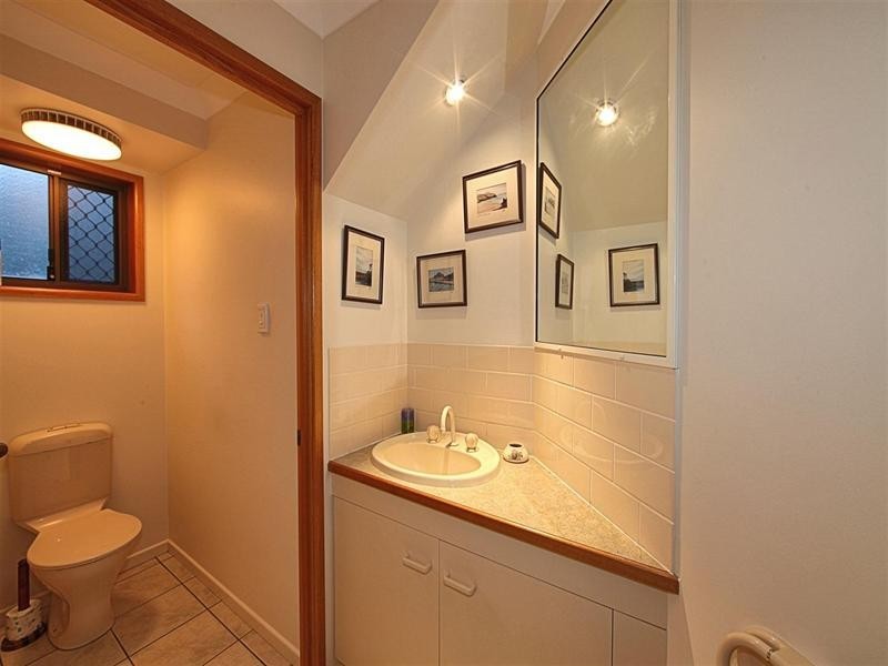 7 Inspiration Court, Avoca QLD 4670