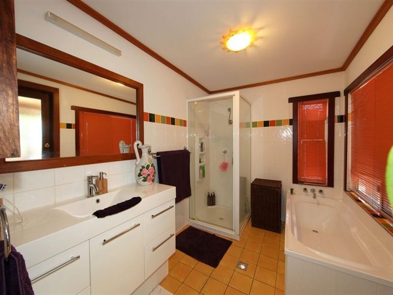 329 Hummock Road, Woongarra QLD 4670