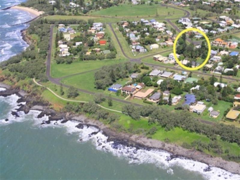5-7 Moore Street, Elliott Heads QLD 4670