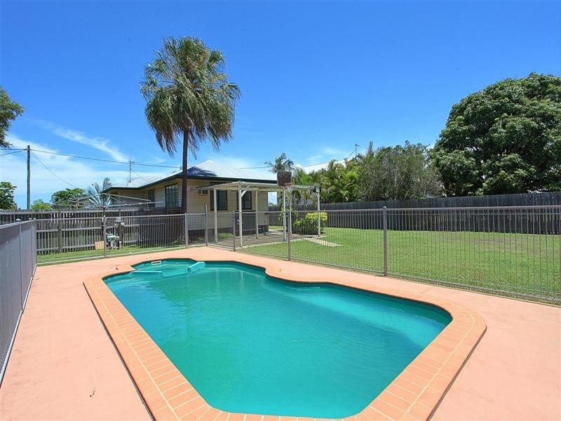 29 Skyring Street, Bundaberg East QLD 4670