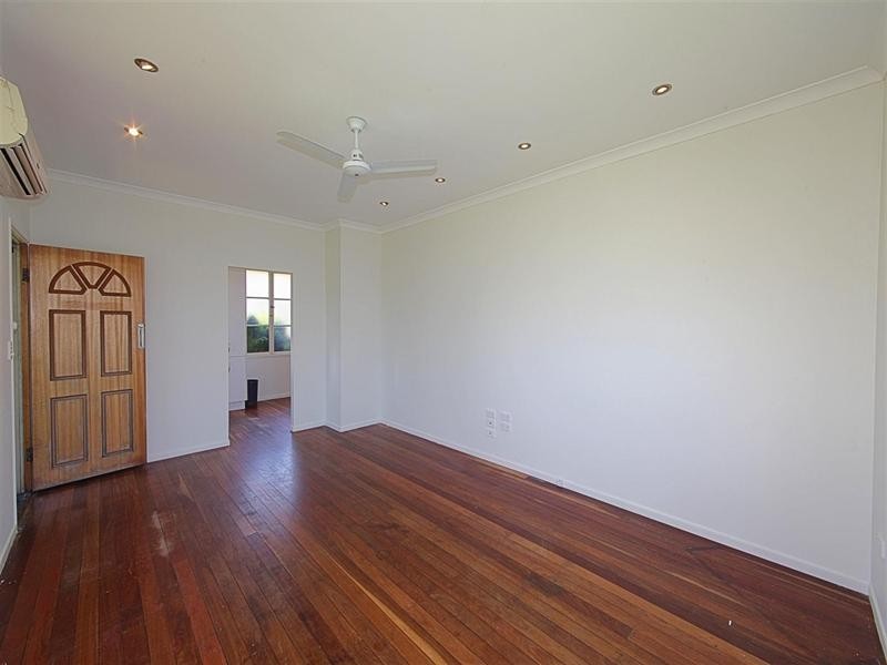 29 Skyring Street, Bundaberg East QLD 4670