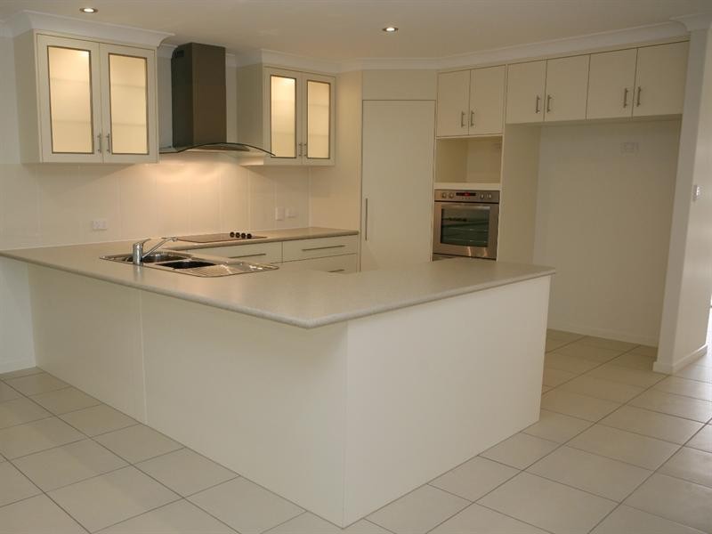 3 Mountney Street, Avoca QLD 4670