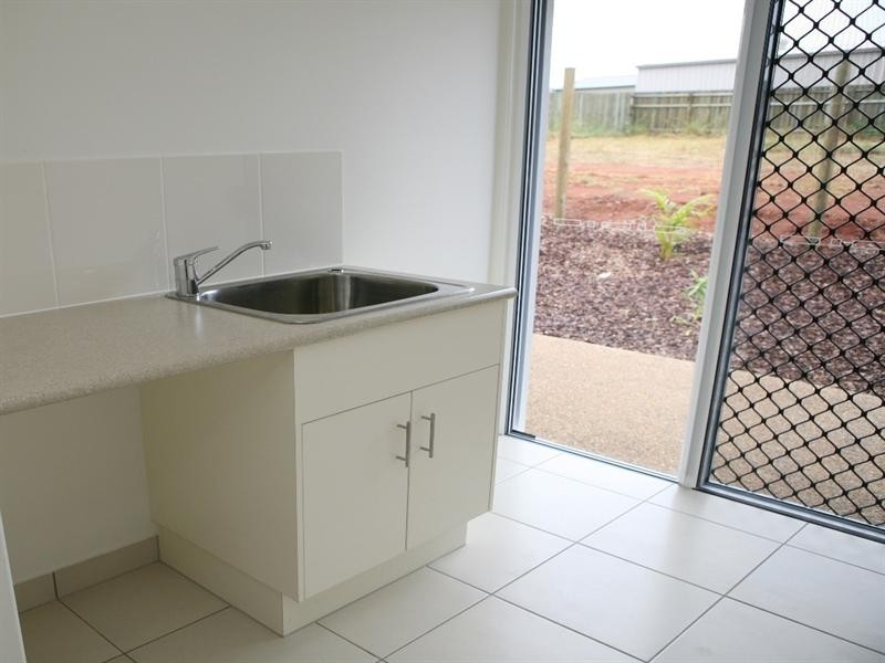 3 Mountney Street, Avoca QLD 4670