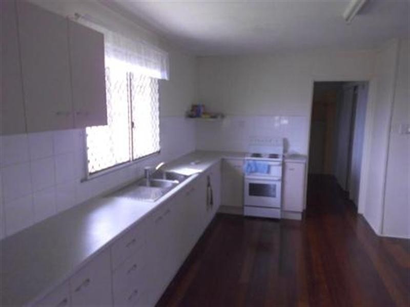 4a Walsh Street, Walkervale QLD 4670