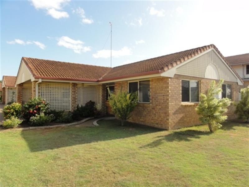 1/74 Burnett Street, Bundaberg South QLD 4670