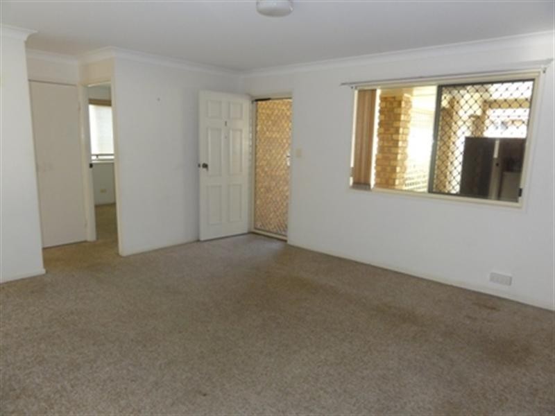 1/74 Burnett Street, Bundaberg South QLD 4670