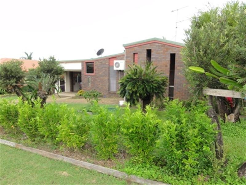 2 Crest Court, Avoca QLD 4670