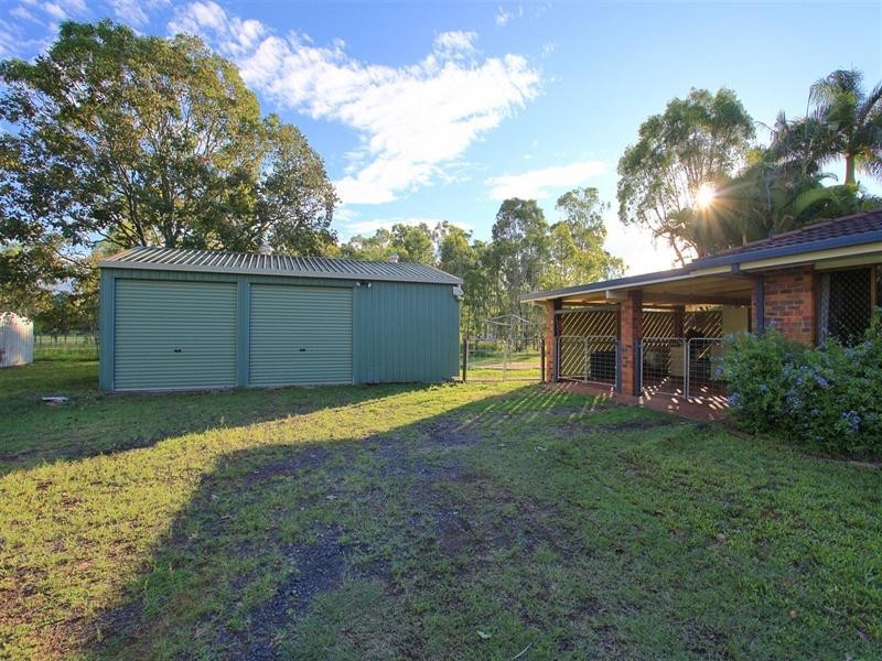 1 Willis Street, Sharon QLD 4670