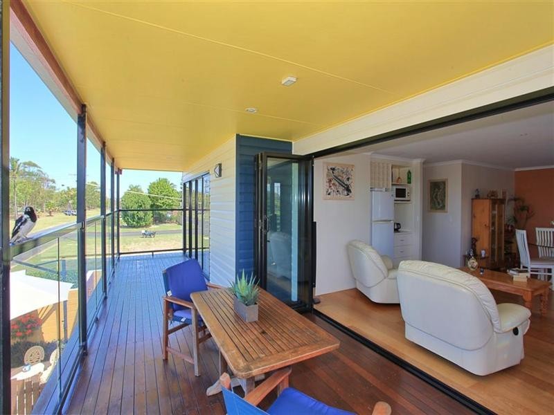 Moore Park Beach QLD 4670