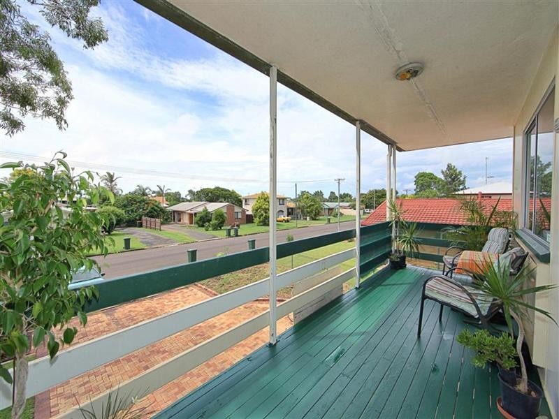 2 Cottell Street, Bundaberg North QLD 4670