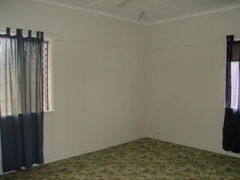 17 Powers Street, Bundaberg QLD 4670