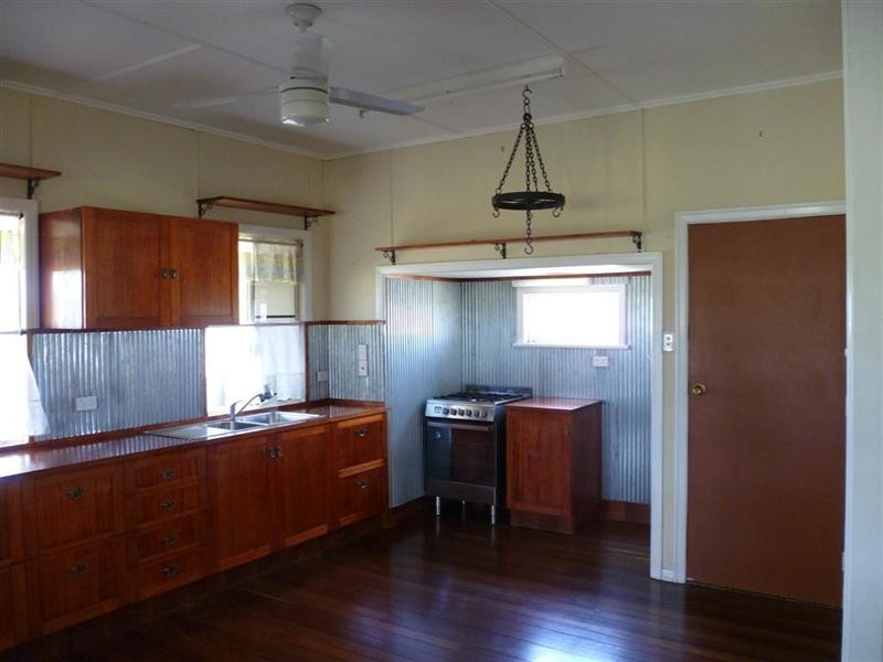 402 Booyan Road, Moore Park Beach QLD 4670