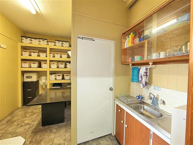 32 Wyllie Street, Thabeban QLD 4670