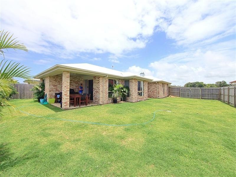 96 Fairway Drive, Bargara QLD 4670