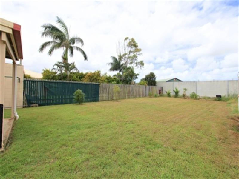 2/57 Cunnington Street, Bundaberg East QLD 4670