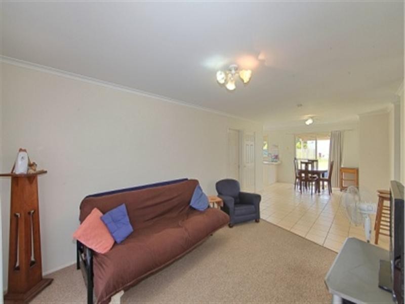 2/57 Cunnington Street, Bundaberg East QLD 4670