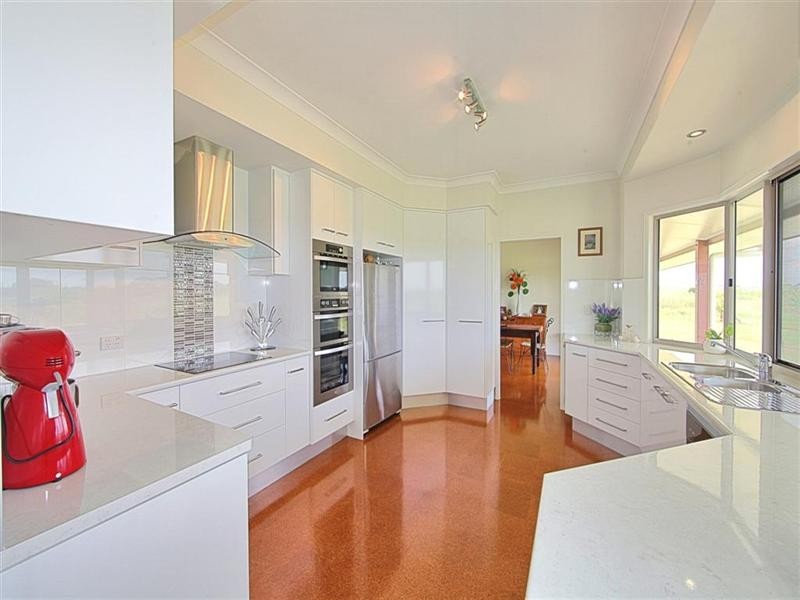 180 Seaview Road, Bargara QLD 4670