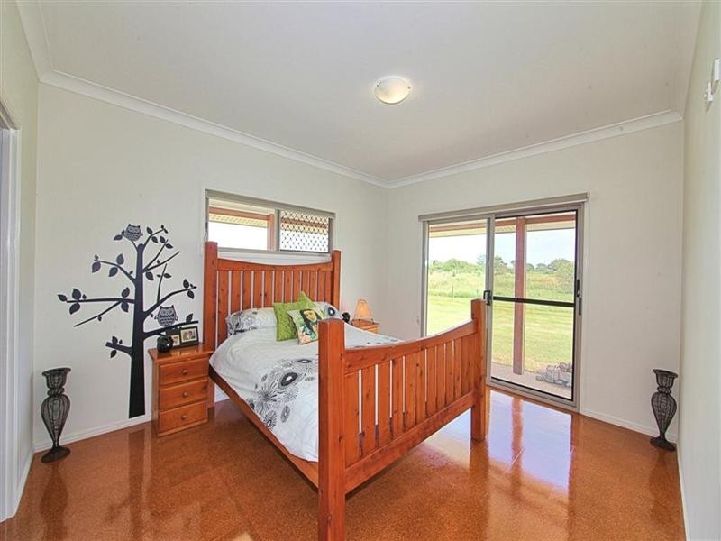 180 Seaview Road, Bargara QLD 4670