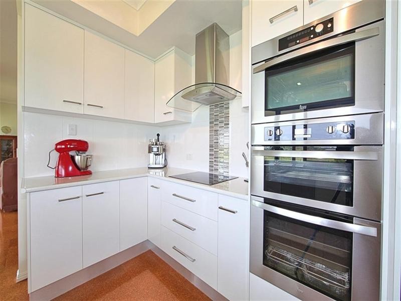 180 Seaview Road, Bargara QLD 4670