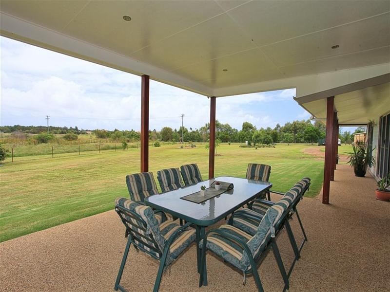 180 Seaview Road, Bargara QLD 4670