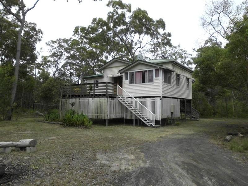 18 MADELYN Close, Moore Park Beach QLD 4670