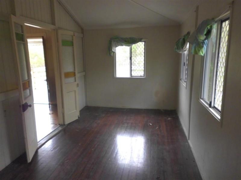 18 MADELYN Close, Moore Park Beach QLD 4670