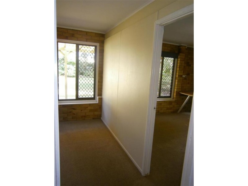 46 Avenell Street, Avenell Heights QLD 4670