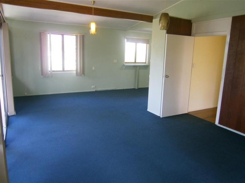 46 Avenell Street, Avenell Heights QLD 4670