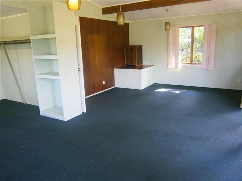 46 Avenell Street, Avenell Heights QLD 4670