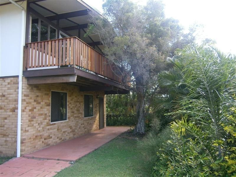 46 Avenell Street, Avenell Heights QLD 4670