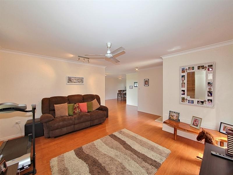 1406 Moore Park Road, Gooburrum QLD 4670