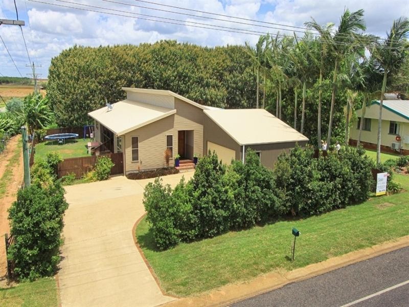 1406 Moore Park Road, Gooburrum QLD 4670