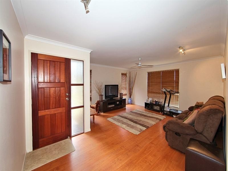 1406 Moore Park Road, Gooburrum QLD 4670