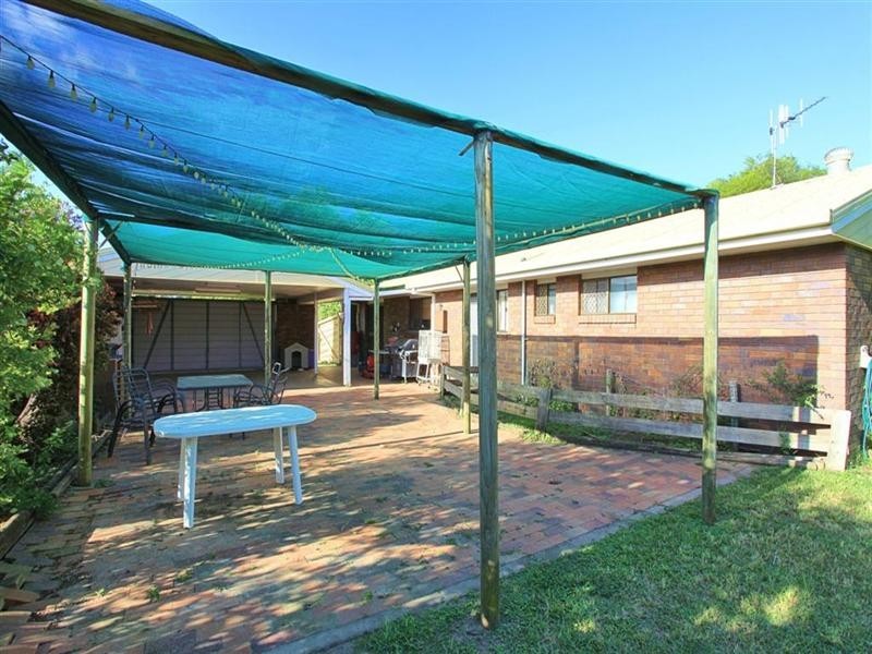 25 Pecton Place, Avenell Heights QLD 4670