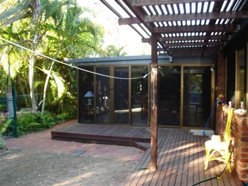 7 Billabong Drive, Gooburrum QLD 4670