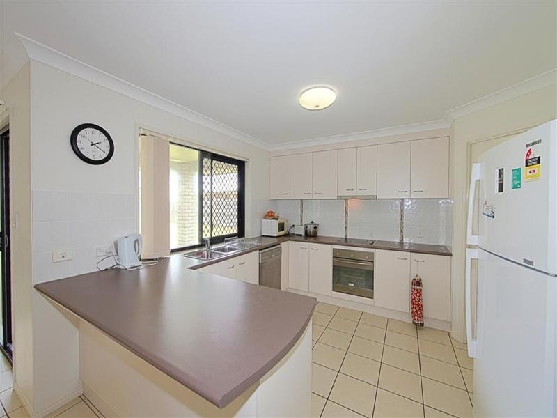 12 Scherer Boulevard, Kepnock QLD 4670