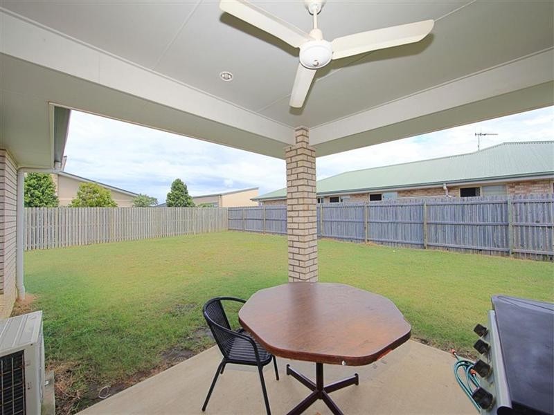 12 Scherer Boulevard, Kepnock QLD 4670