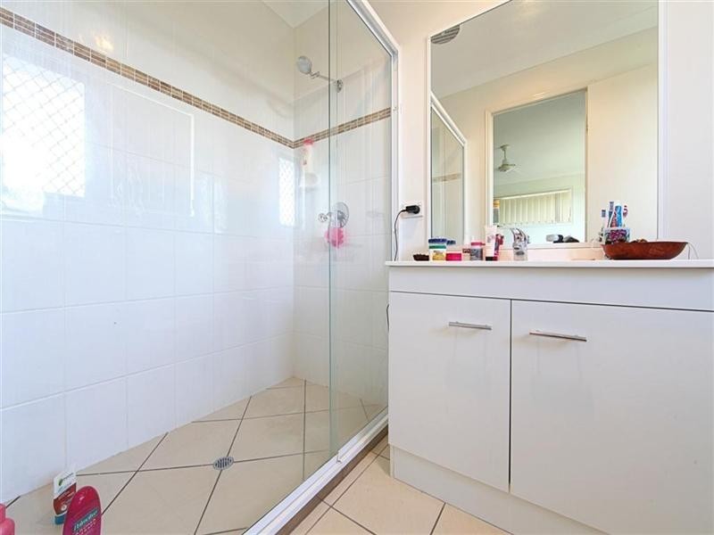 12 Scherer Boulevard, Kepnock QLD 4670