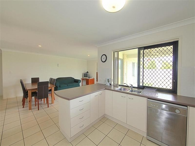 12 Scherer Boulevard, Kepnock QLD 4670