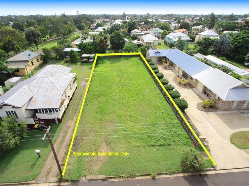 6 Arthur Street, Bundaberg South QLD 4670