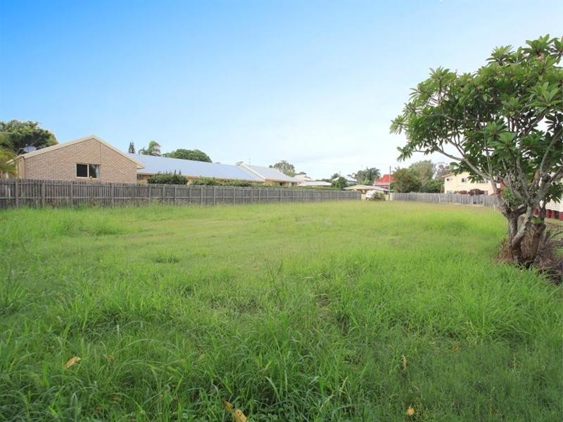 6 Arthur Street, Bundaberg South QLD 4670